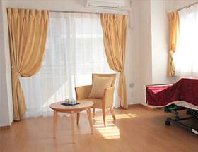 介護付有料老人ホーム リアンレーヴ上大岡