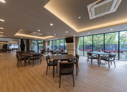 介護付有料老人ホーム チャームプレミア御影